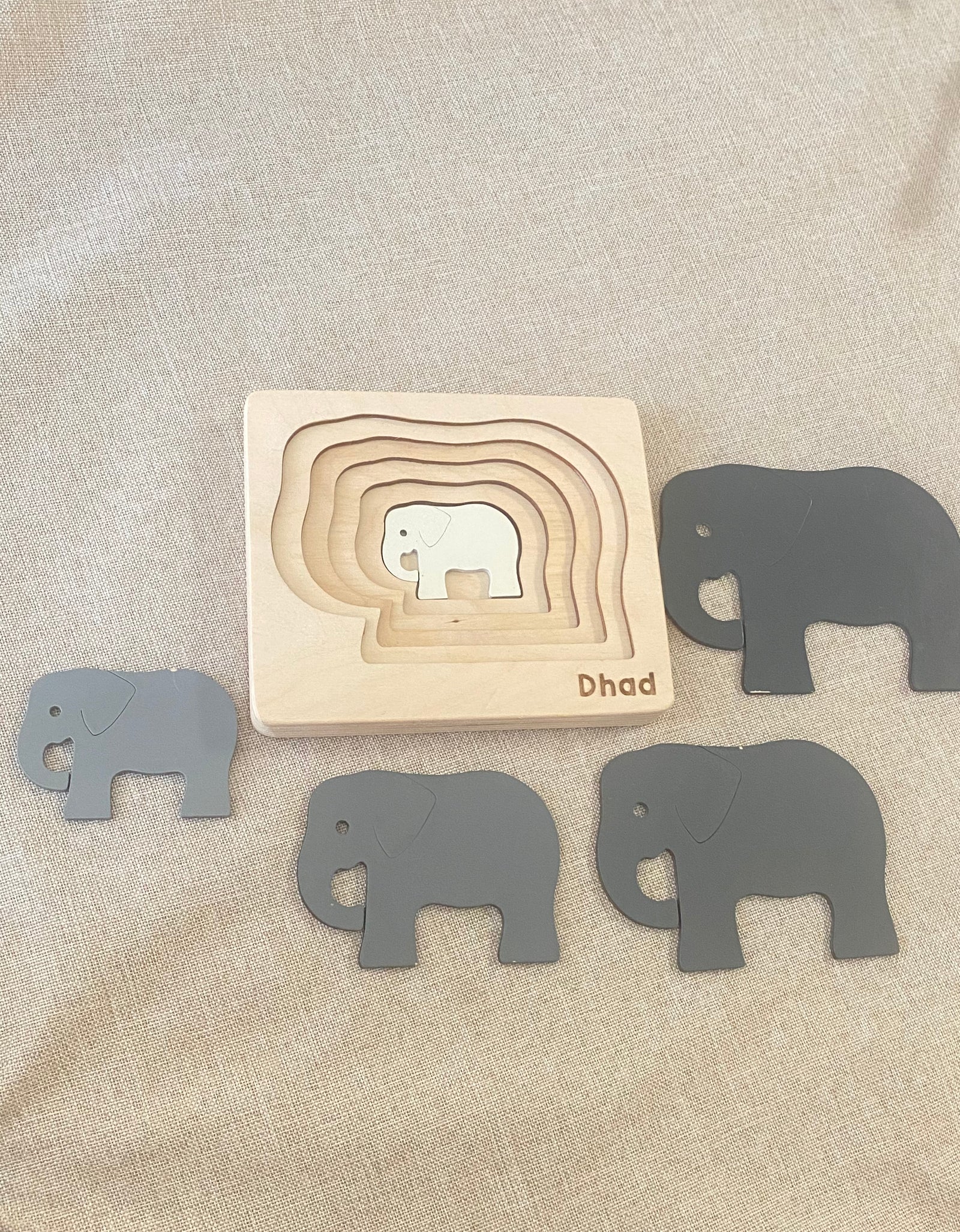 Sorting Elephant Puzzle